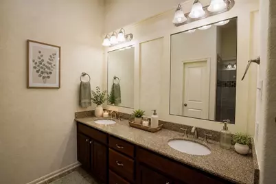 6047 Yale Street, Houston, TX 77076 - Photo 5