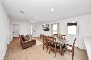 9206 Burnet Flds Dr, Baytown, TX 77521 - Photo 9