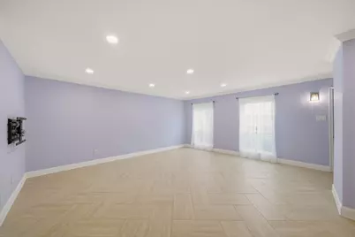 6452 Burgoyne Road #100, Houston, TX 77057 - Photo 7