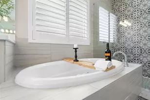 6411 Tarrion Bay Ln, Sugar Land, TX 77479 - Photo 19