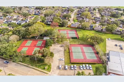 4402 Hickory Grove Drive, Houston, TX 77084 - Photo 23