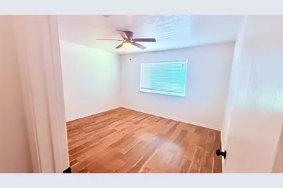 1927 Country Village Boulevard #B, Humble, TX 77338 - Photo 17