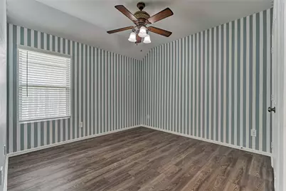 211 Garnett Street, Magnolia, TX 77354 - Photo 27