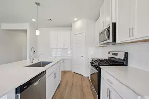 17768 Ml Mnr Dr, Montgomery, TX 77316 - Photo 9