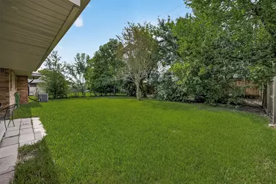 4105 Lymbar Drive, Houston, TX 77025 - Photo 29