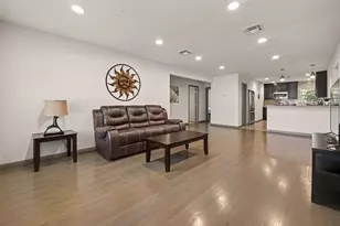4105 Lymbar Dr, Houston, TX 77025 - Photo 5