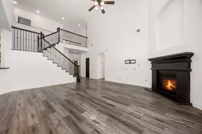 6010 Gatewood Manor Drive, Katy, TX 77494 - Photo 17