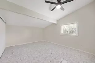 15522 Winter Briar Dr, Houston, TX 77489 - Photo 9