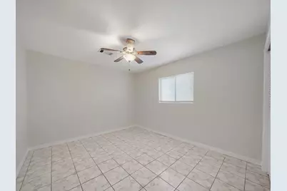15522 Winter Briar Drive, Houston, TX 77489 - Photo 11