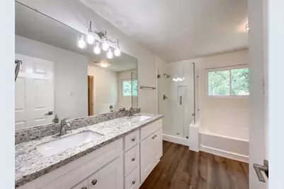 14 Elk Crossing Drive, The Woodlands, TX 77381 - Photo 13
