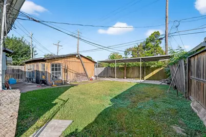 6903 Palmetto Street, Houston, TX 77087 - Photo 9