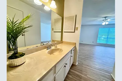 14515 Wunderlich Drive #102, Houston, TX 77069 - Photo 15