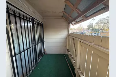 8100 Creekbend Drive #149, Houston, TX 77071 - Photo 9