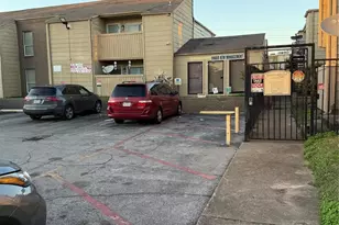 8100 Creekbend Dr, Houston, TX 77071 - Photo 11