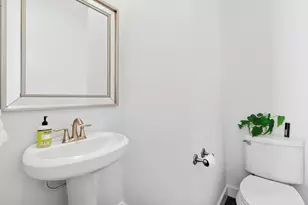 1514 Beall St, Houston, TX 77008 - Photo 11