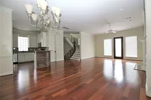 707 Welch, Houston, TX 77006 - Photo 3