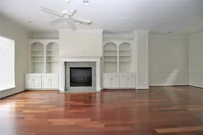 707 Welch, Houston, TX 77006 - Photo 5