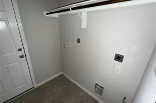 3010 Royal Albatross Dr, Texas City, TX 77590 - Photo 15