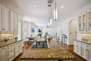 4911 Imperial St, Bellaire, TX 77401 - Photo 19