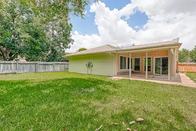 2302 Brook View Lane, Sugar Land, TX 77479 - Photo 39