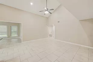 2302 Brook View Ln, Sugar Land, TX 77479 - Photo 11
