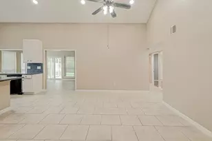2302 Brook View Ln, Sugar Land, TX 77479 - Photo 9