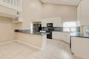 2302 Brook View Ln, Sugar Land, TX 77479 - Photo 13