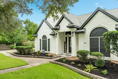 294 Timbercreek Drive, Lake Jackson, TX 77566 - Photo 3