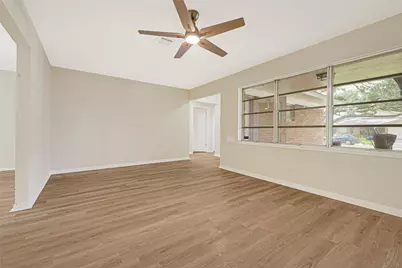 914 Peach Spring Drive, Houston, TX 77088 - Photo 5
