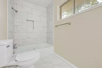 914 Peach Spring Drive, Houston, TX 77088 - Photo 21