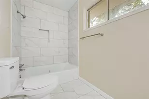 914 Peach Spring Dr, Houston, TX 77088 - Photo 21