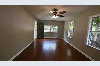 701 Clay Street, Cleveland, TX 77327 - Photo 17
