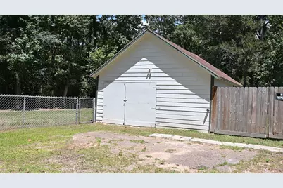 701 Clay Street, Cleveland, TX 77327 - Photo 13