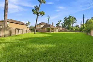 18118 Banpo Ct, Houston, TX 77044 - Photo 39