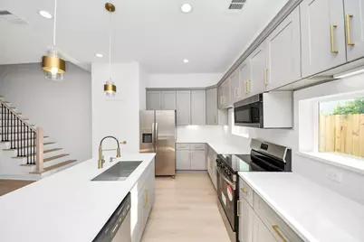 8601 Amadwe Street #B, Houston, TX 77051 - Photo 15