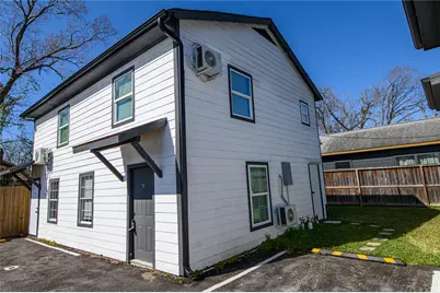 306 Stiles Street #D, Houston, TX 77011 - Photo 11