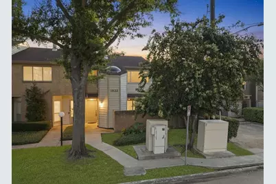 1922 Augusta Drive #1/16, Houston, TX 77057 - Photo 1
