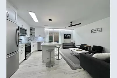 1801 Huldy St Street #J4, Houston, TX 77019 - Photo 1