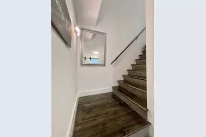 1801 Huldy St Street #J4, Houston, TX 77019 - Photo 11