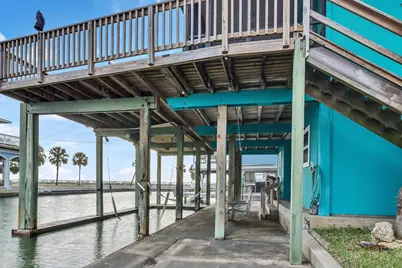 16703 Curlew Road Road, Jamaica Beach, TX 77554 - Photo 21