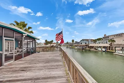 16703 Curlew Road Road, Jamaica Beach, TX 77554 - Photo 1