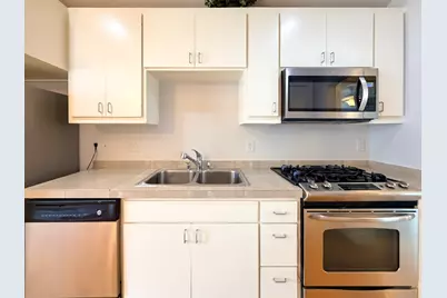 5941 South Loop E #503, Houston, TX 77033 - Photo 17