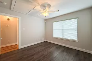 5941 S Loop E, Houston, TX 77033 - Photo 19
