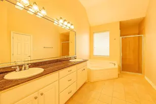 2423 Ralph St, Houston, TX 77006 - Photo 15