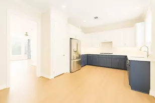 2423 Ralph St, Houston, TX 77006 - Photo 3