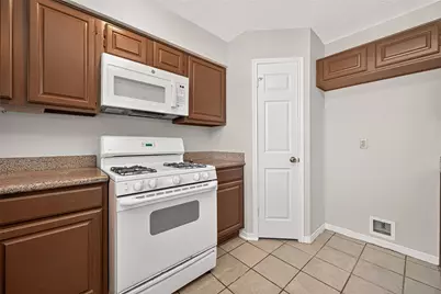16026 Sweetwater Creek Drive, Houston, TX 77095 - Photo 15