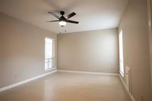 7310 Westbranch Dr, Houston, TX 77072 - Photo 13