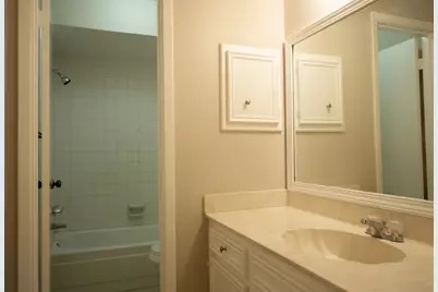 7310 Westbranch Drive, Houston, TX 77072 - Photo 21
