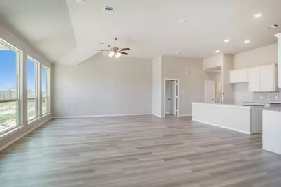 2475 Diamond D, Beaumont, TX 77713 - Photo 11