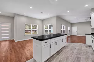 7045 Cayton St, Houston, TX 77061 - Photo 11